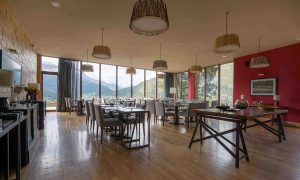 Uman Lodge Patagonia dining room