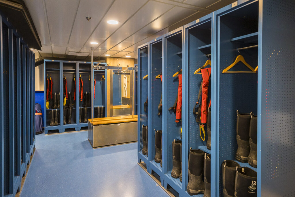 Mudroom Sylvia Earle Richard IAnson 1024x683